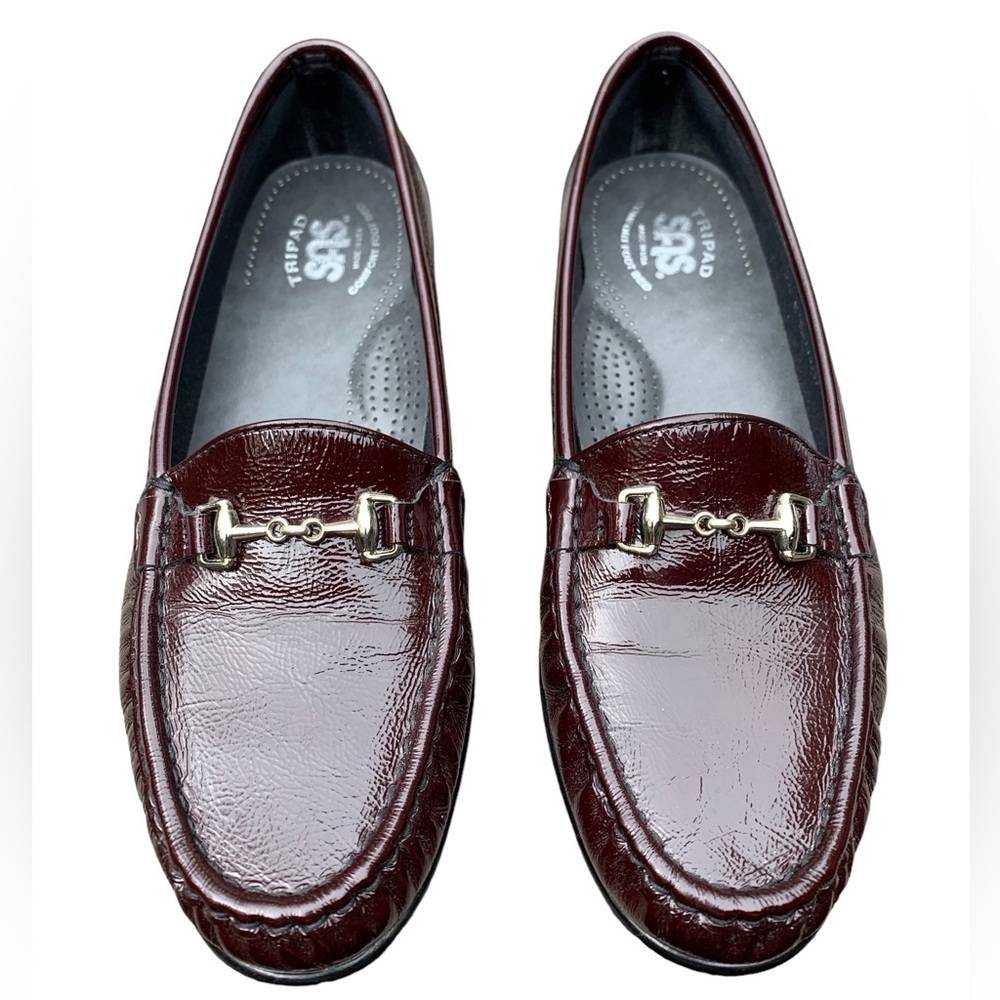 SAS Slip On Loafer 9.5 Narrow Metro Wine Patent Leather Comfort Burgundy